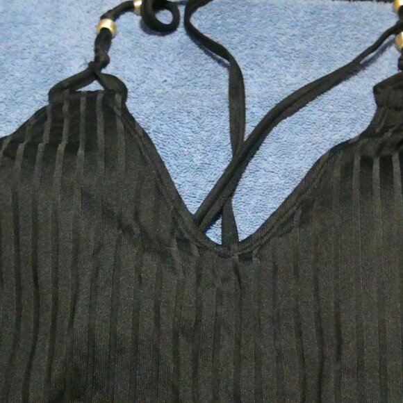 Shade & Shore Low U-Back Cross Strap Ribbed Texture 1 Piece Swimsuit Black XS-XL - Picture 7 of 16